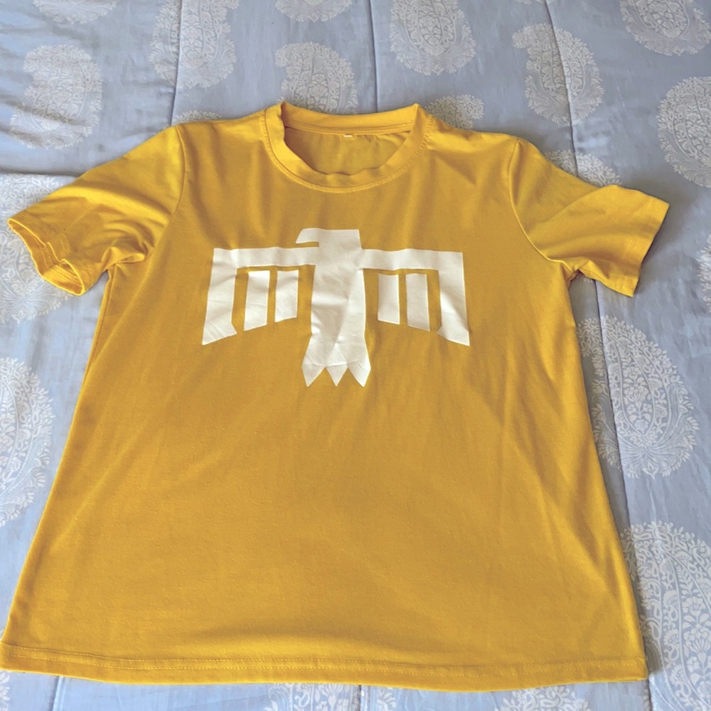 Yellow thunderbird tee💛